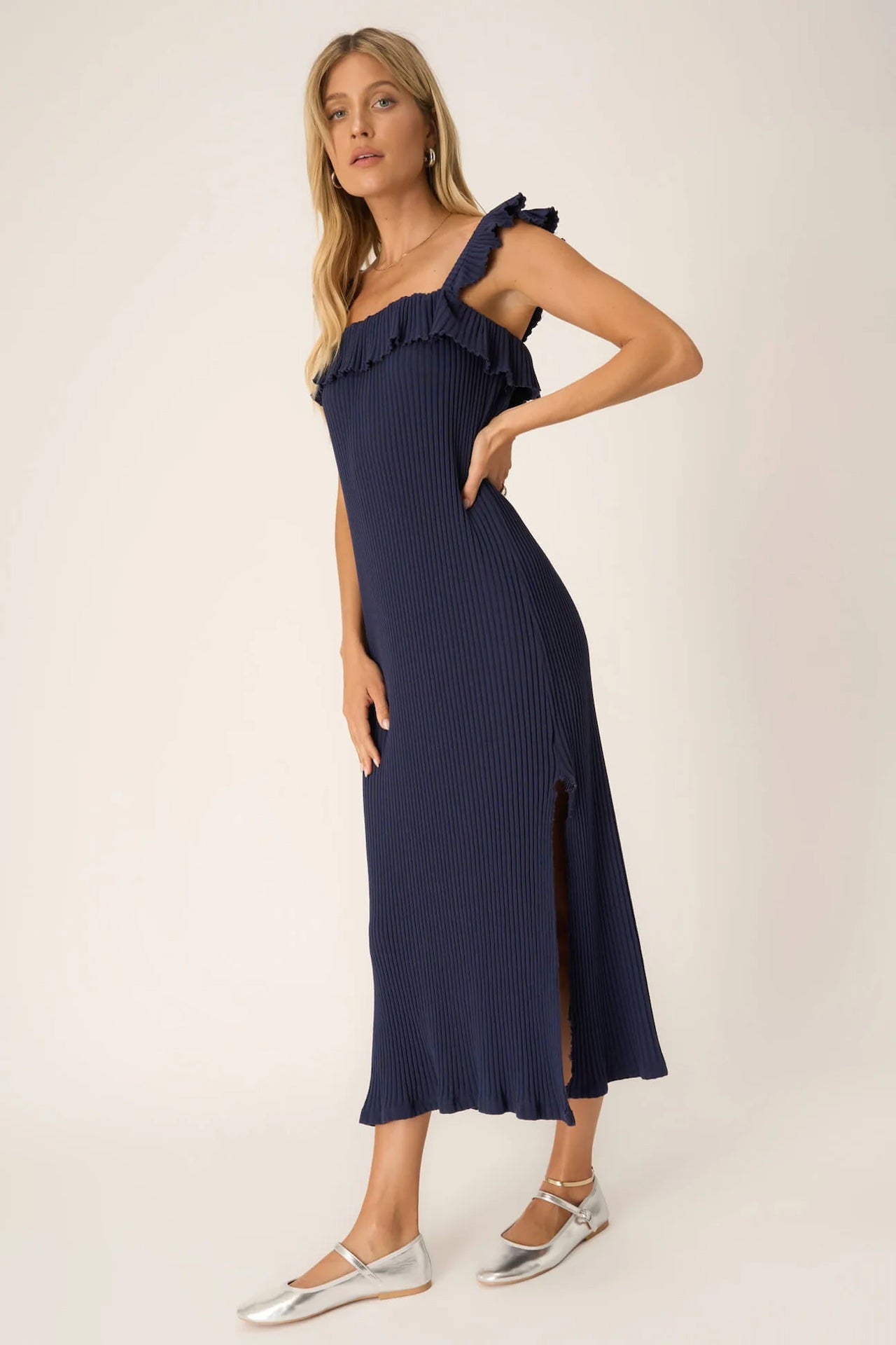 MONA RUFFLE SLEEVE RIB DRESS