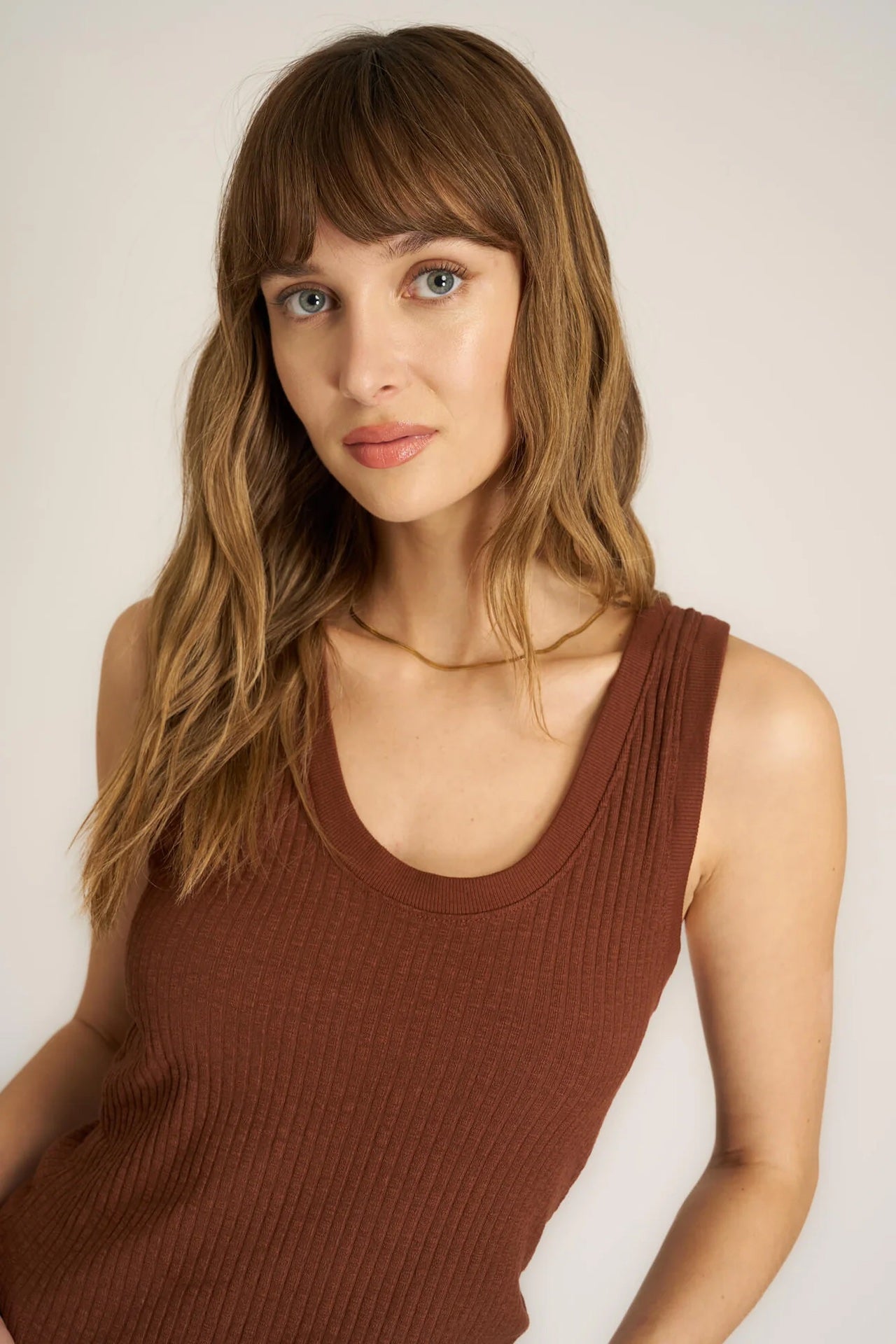 SUKI SCOOP NECK RIB TANK